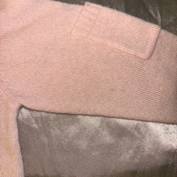Cashmere LOVE sweater Baby Restoration Hardware - Picture 3 of 4